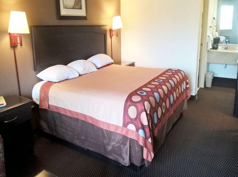 Rodeway Inn Richland Eksteriør billede